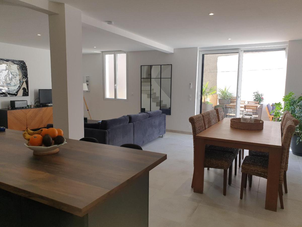 Maison De Ville Standing Proche Mer Florensac 外观 照片